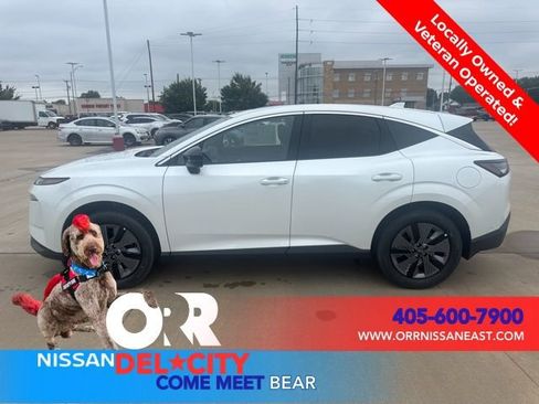 New 2025 Nissan Murano SL w/ Cargo Package AWD/4WD image 2
