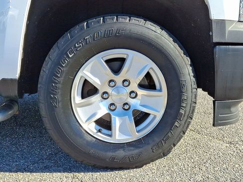 Used 2015 Chevrolet Silverado 1500 W/T image 9