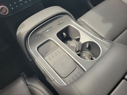 Used 2026 Hyundai Palisade Calligraphy FWD image 23