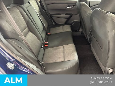 Used 2025 Nissan Rogue SV FWD image 18