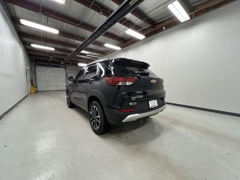Certified 2025 Chevrolet TrailBlazer LT AWD/4WD image 6