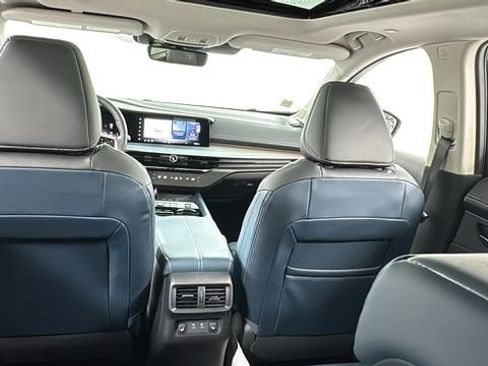 New 2025 Nissan Murano Platinum w/ Cargo Package image 17