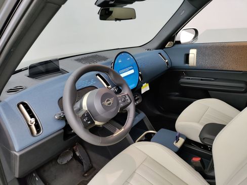 New 2026 MINI Cooper Countryman S image 2