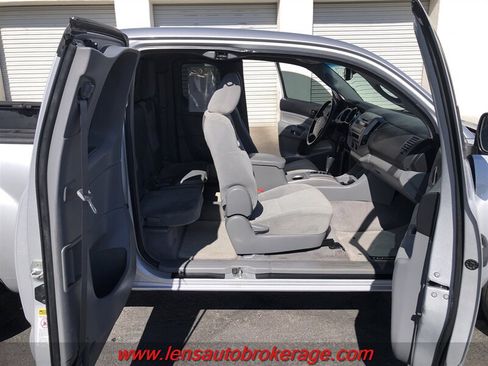 Used 2010 Toyota Tacoma 2WD Access Cab w/ SR5 Pkg #2 image 18