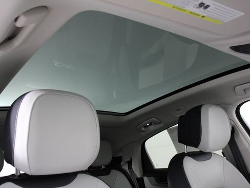 Certified 2026 Porsche Cayenne S AWD/4WD image 25
