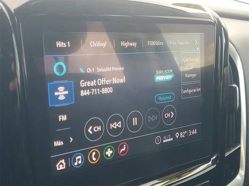 Used 2021 Chevrolet Traverse LT image 28