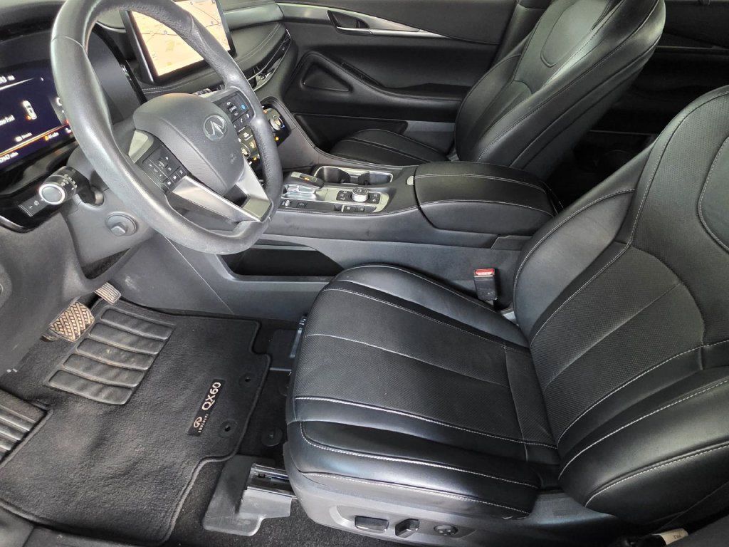 Used 2023 INFINITI QX60 Luxe w/ Cargo Package FWD image 6