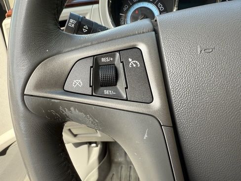 Used 2011 Buick LaCrosse CXL image 13