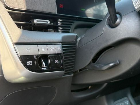 Used 2025 Hyundai Ioniq 5 Limited AWD/4WD image 19