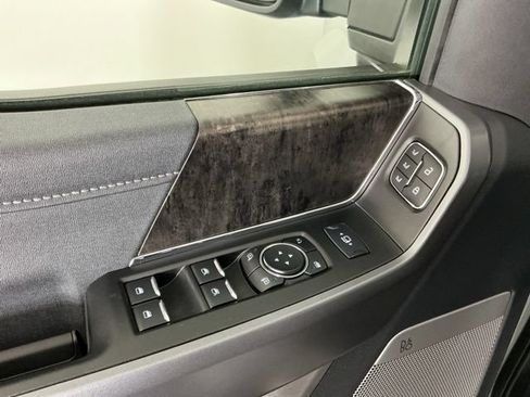 Certified 2025 Ford F450 Lariat w/ FX4 Off-Road Package AWD/4WD image 16