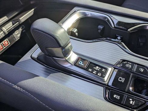 Used 2023 Lexus RX 350 F Sport image 11