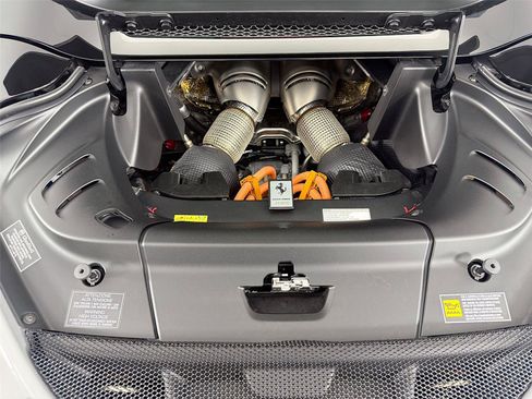 Used 2024 Ferrari 296 GTS RWD image 24