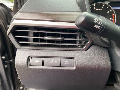 Used 2023 Nissan Altima 2.5 SV FWD image 17