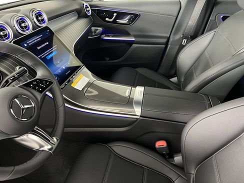New 2026 Mercedes-Benz GLC 300 4MATIC image 4