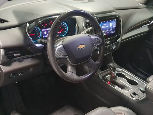Used 2021 Chevrolet Traverse LT w/ LT Premium Package FWD image 10