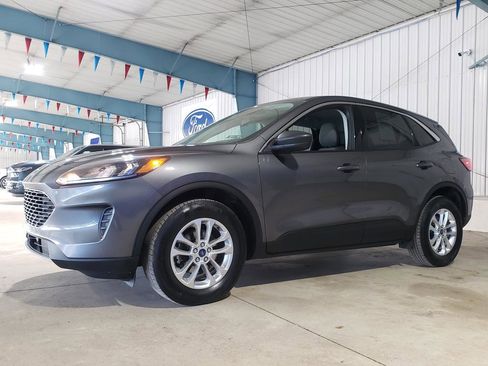 Used 2022 Ford Escape SE w/ Cold Weather Package AWD/4WD image 8