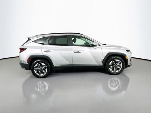 Certified 2025 Hyundai Tucson SEL image 4