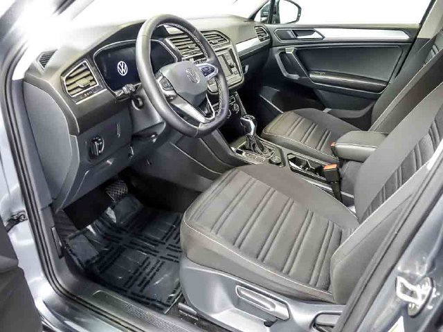 Used 2024 Volkswagen Tiguan S AWD/4WD image 13