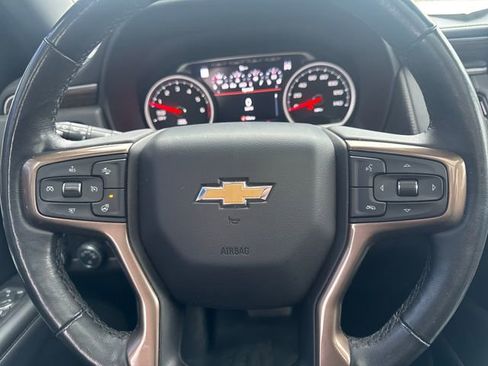 Used 2021 Chevrolet Suburban High Country image 17