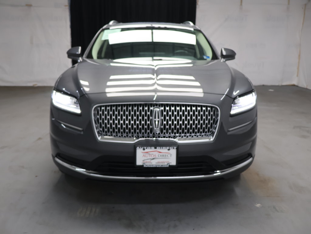 Used 2023 Lincoln Nautilus Reserve w/ Class II Trailer Tow Package AWD/4WD image 2