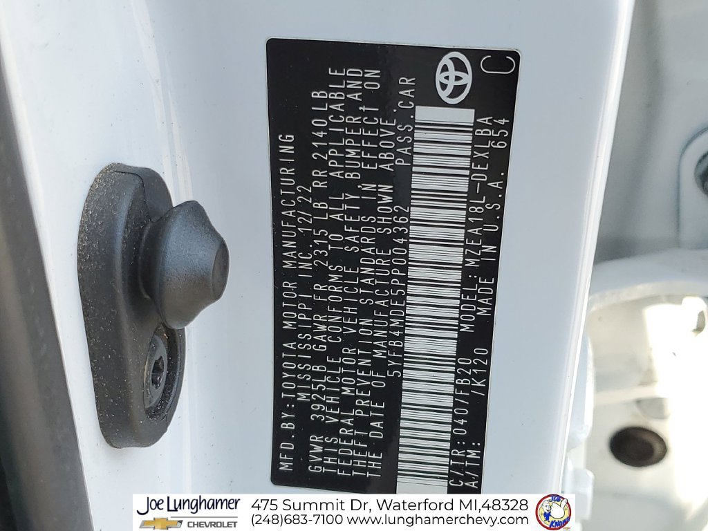 Used 2023 Toyota Corolla LE FWD image 32
