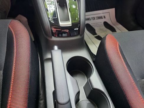 New 2025 Nissan Versa SR w/ Trunk Package FWD image 23