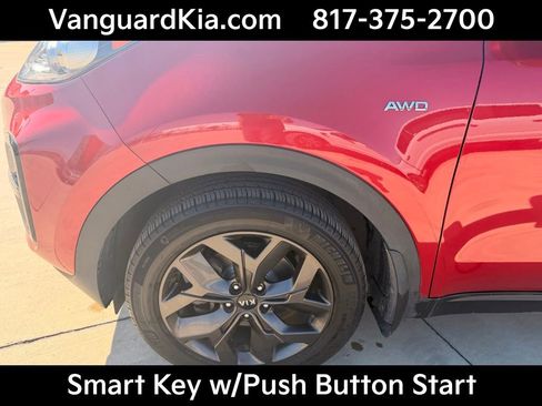 Certified 2022 Kia Sportage LX w/ LX AWD Value Edition Package image 8