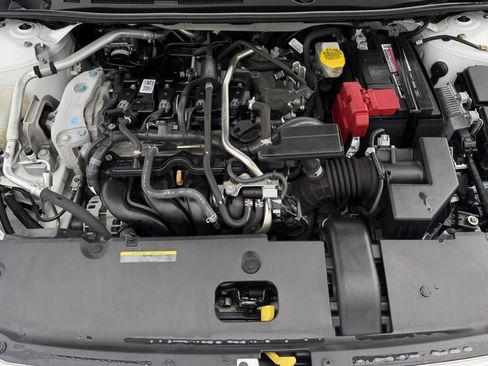 Used 2024 Nissan Sentra SV image 29