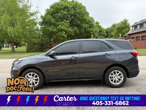 Used 2022 Chevrolet Equinox LS FWD image 3