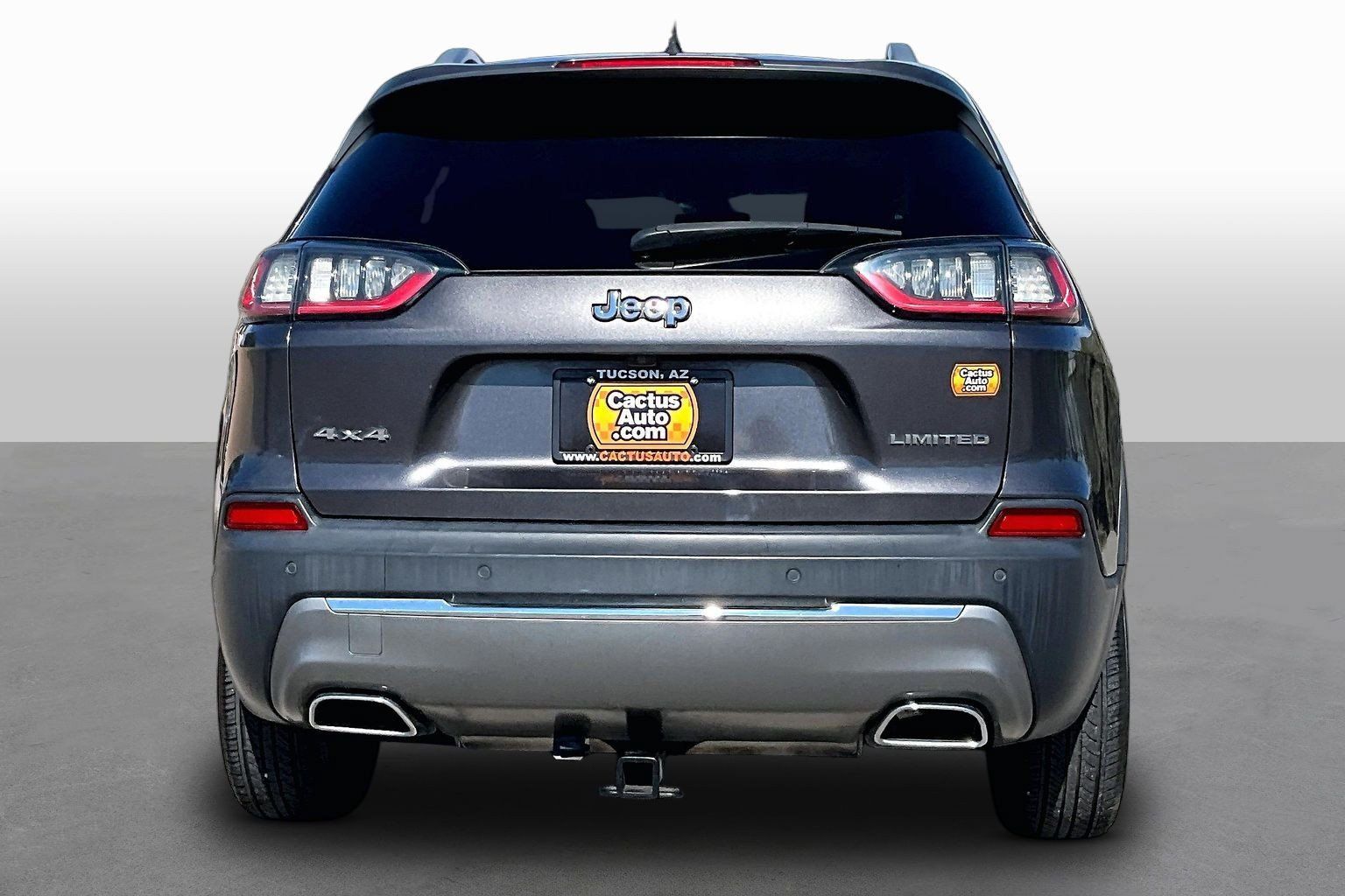 Used 2019 Jeep Cherokee Limited w/ Luxury Group AWD/4WD image 4