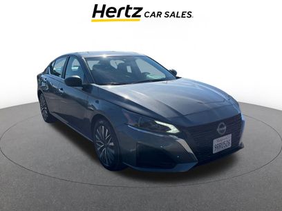 Used 2025 Nissan Altima 2.5 SV