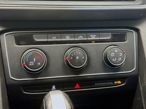Used 2019 Volkswagen Atlas S FWD image 10