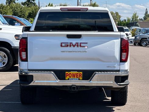 Used 2019 GMC Sierra 1500 SLE w/ SLE Value Package AWD/4WD image 5