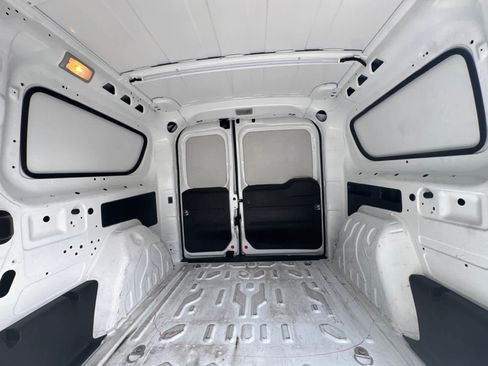 Used 2021 RAM ProMaster City Tradesman image 32