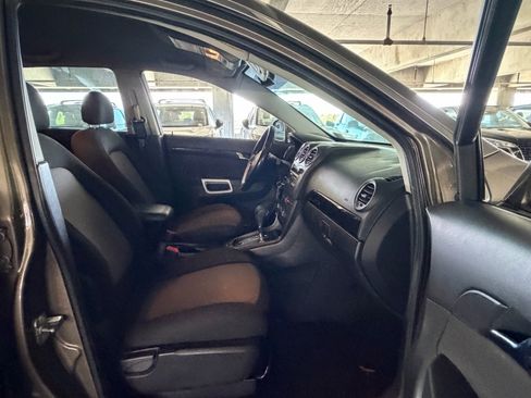 Used 2015 Chevrolet Captiva Sport LS FWD image 16