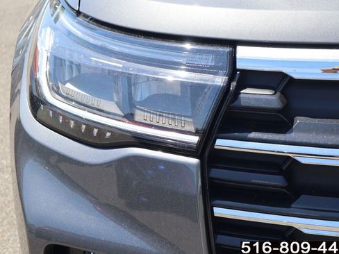 Used 2026 Ford Explorer Active w/ Active Comfort Package AWD/4WD image 11