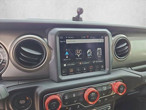 Used 2021 Jeep Gladiator Sport AWD/4WD image 12