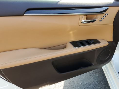 Used 2017 Lexus ES 350 image 23