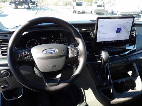 Used 2024 Ford Transit 350 XLT image 14