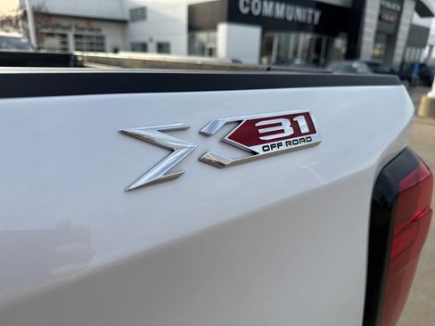 Certified 2020 GMC Sierra 1500 SLT w/ SLT Premium Plus Package image 14