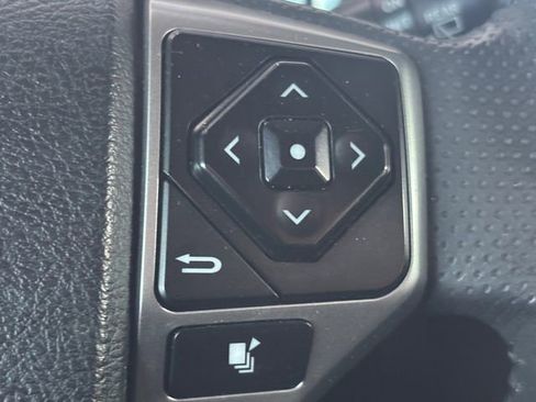 Used 2021 Toyota 4Runner SR5 RWD image 15