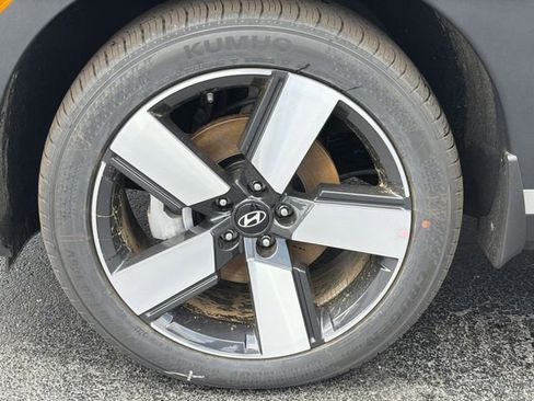 New 2026 Hyundai Santa Fe Limited AWD/4WD image 17