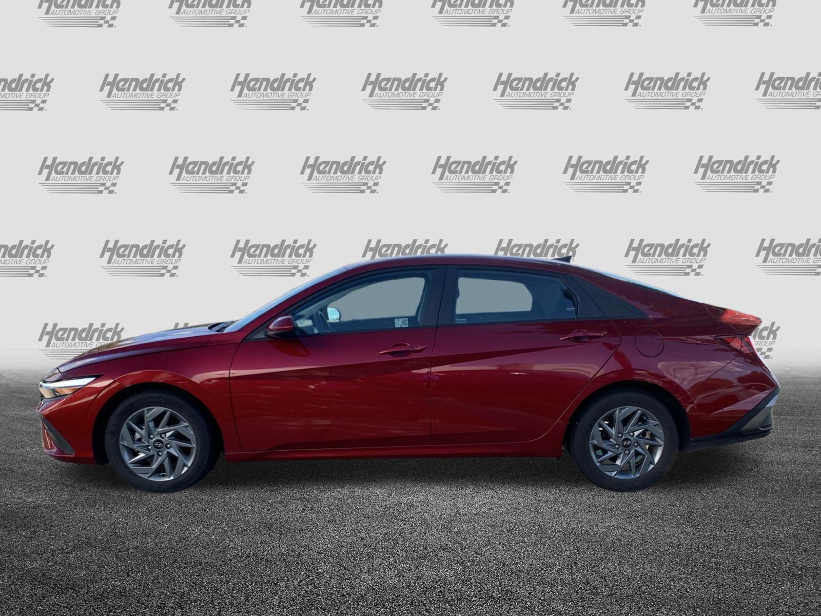 Used 2024 Hyundai Elantra SEL FWD image 7
