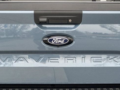Used 2025 Ford Maverick Lariat image 27