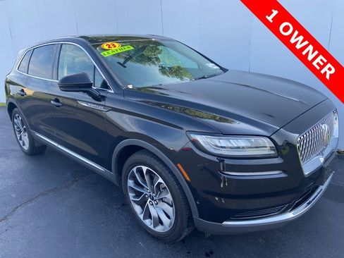 Used 2023 Lincoln Nautilus Reserve w/ Equipment Group 201A image 2