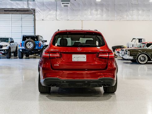 Used 2018 Mercedes-Benz GLC 43 AMG 4MATIC image 4