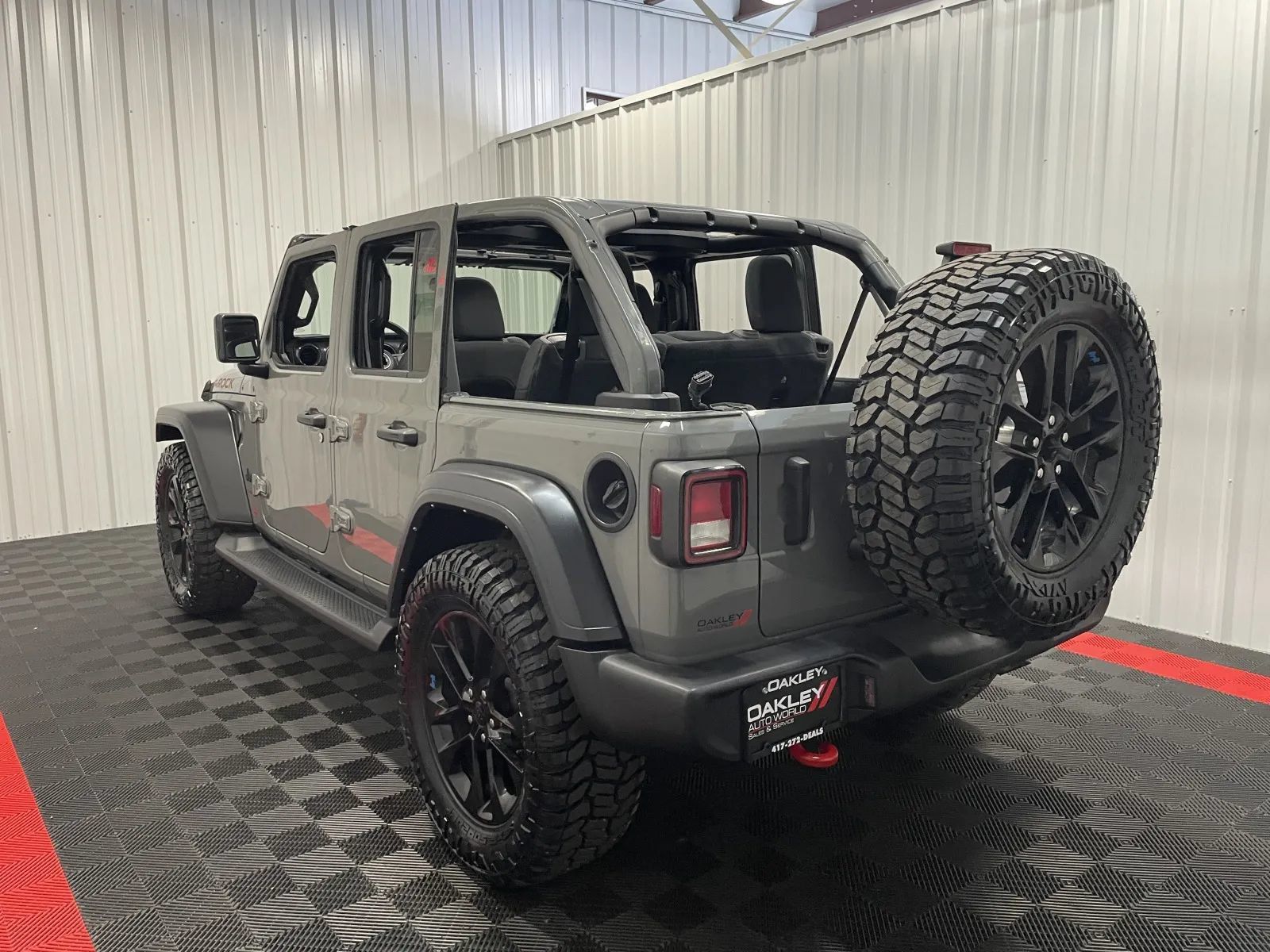 Used 2021 Jeep Wrangler Unlimited Sport AWD/4WD image 2