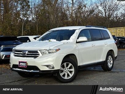 Used 2013 Toyota Highlander SE