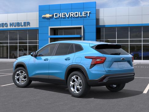 New 2026 Chevrolet Trax LS w/ LS Convenience Package FWD image 46