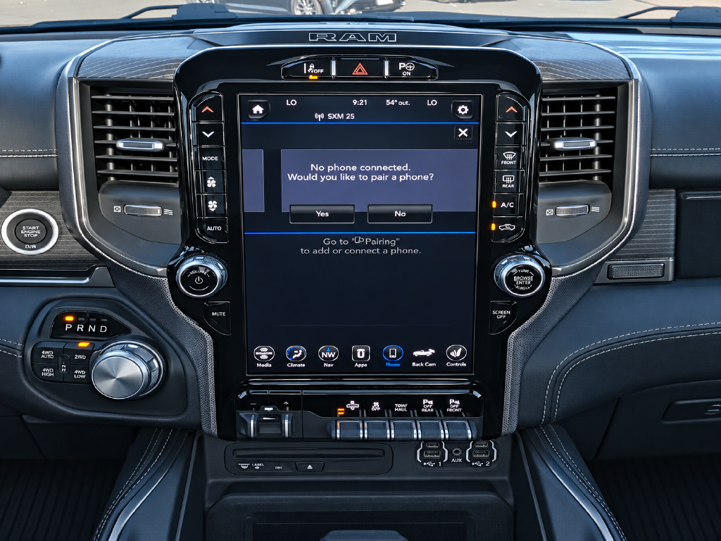 Used 2019 RAM 1500 Limited AWD/4WD image 16